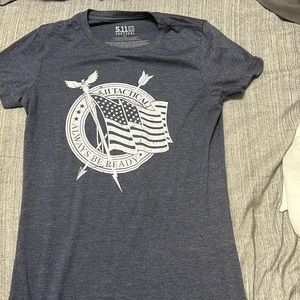 Woman's 511 tactical tee nwot xs